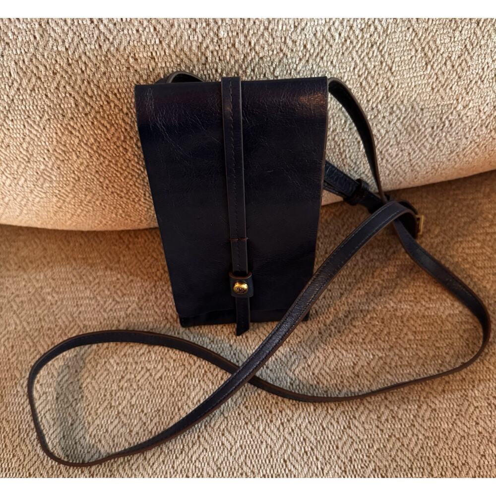 Hobo Token Wallet Crossbody-Pebbled Leather-Phone Holder-Adjustable-Peacock BLue - Picture 2 of 11